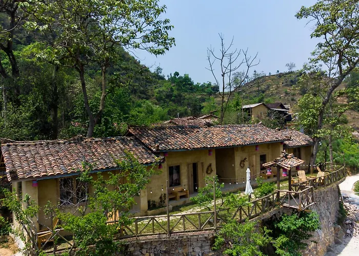 Then Pa Village